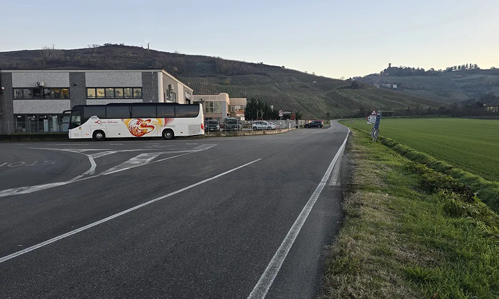 lucio-salesini-snc-per-il-noleggio-di-pullman-con-conducente-da-pavia